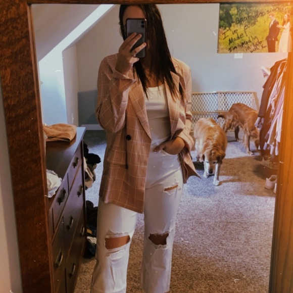 ❗️SOLD❗️Blazer + Trouser Set - Picture 4 of 10